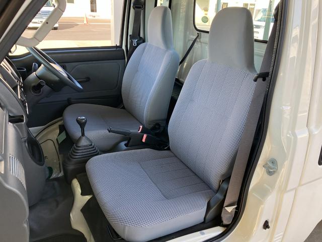 ハイゼットトラック ジャンボ　４ＷＤ　ＭＴ　整備付き　１年保証　取説記録簿　切替４ＷＤ　ワンオーナー　ＡＭ／ＦＭラジオデッキ　マニュアルエアコン（12枚目）