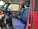フロントシートの画像です。全てのお客様に快適にお車がご使用しただけるように、室内のクリーニングや外装磨きを全車実施しております。