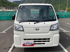 当社の販売する車輌には全て車輌状態証明書が付きます。状態の良いお車でも洗車傷など、無傷ではありませんので予めご承知おき下さい。 5