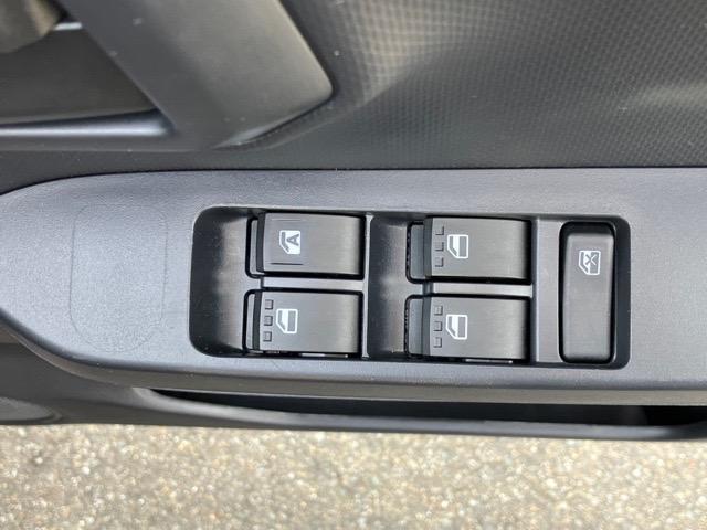 ミライース L SAIII エコアイドル・コーナーセンサー・オートハイビーム・キーレスエントリー・エアコン・パワーウィンドウ(11枚目)