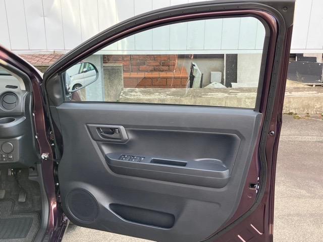 ミライース L SAIII エコアイドル・コーナーセンサー・オートハイビーム・キーレスエントリー・エアコン・パワーウィンドウ(12枚目)