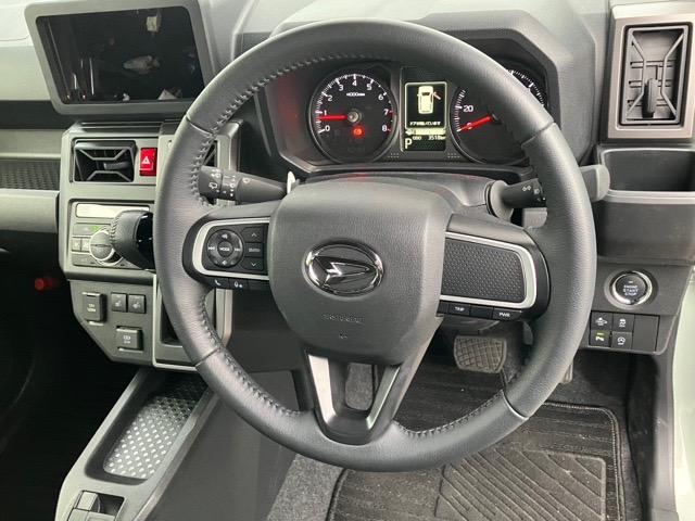 タフト Ｇ　ダーククロムベンチャー　コーナーセンサー・プッシュボタンスタート・ステアリングスイッチ・オートエアコン・キーフリーシステム・アルミホイール・パワーウィンドウ（6枚目）