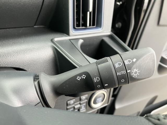 タント カスタムＲＳ　両側電動スライドドア・プッシュボタンスタート・ステアリングスイッチ・オートエアコン・キーフリーシステム・アルミホイール・パワーウィンドウ（10枚目）