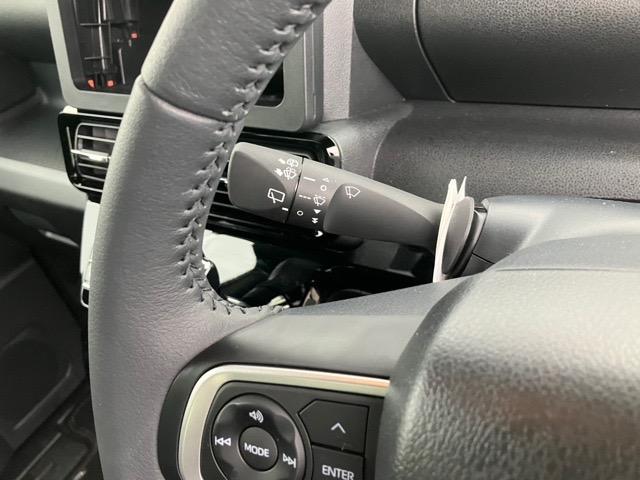 タント カスタムＲＳ　両側電動スライドドア・プッシュボタンスタート・ステアリングスイッチ・オートエアコン・キーフリーシステム・アルミホイール・パワーウィンドウ（11枚目）