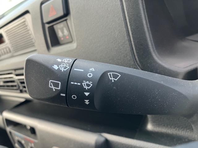 ハイゼットカーゴ DX 2WD・CVT車・衝突回避・AM/FMラジオ・両側スライドドア・エコアイドル・コーナーセンサー・パワーウィンドウ(13枚目)