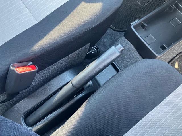 ミライース Ｌ　ＳＡＩＩＩ　エコアイドル・コーナーセンサー・オートハイビーム・キーレスエントリー・エアコン・パワーウィンドウ（12枚目）