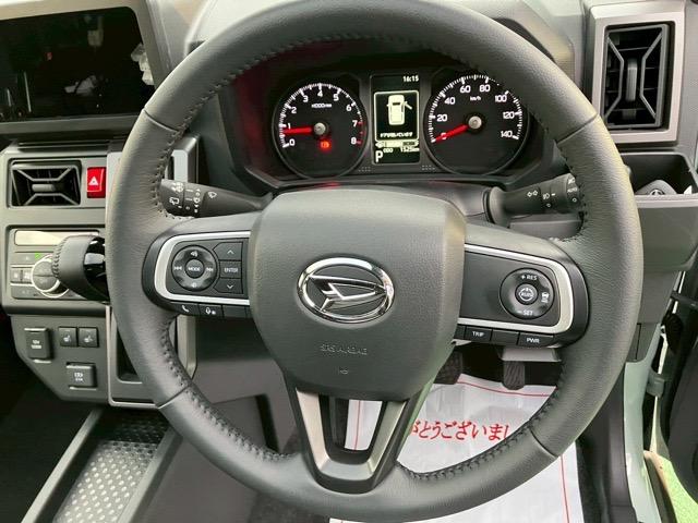 タフト Ｇターボ　ダーククロムベンチャー　コーナーセンサー・プッシュボタンスタート・ステアリングスイッチ・オートエアコン・キーフリーシステム・アルミホイール・シートヒーター・パワーウィンドウ（7枚目）