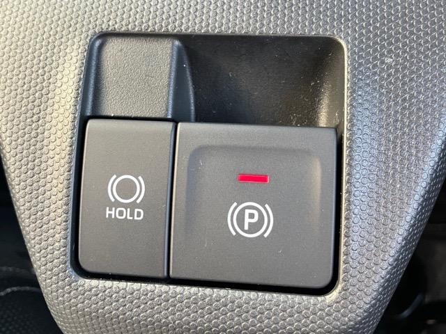 タフト Gターボ クロムベンチャー コーナーセンサー・プッシュボタンスタート・ステアリングスイッチ・オートエアコン・キーフリーシステム・アルミホイール・シートヒーター・パワーウィンドウ(13枚目)