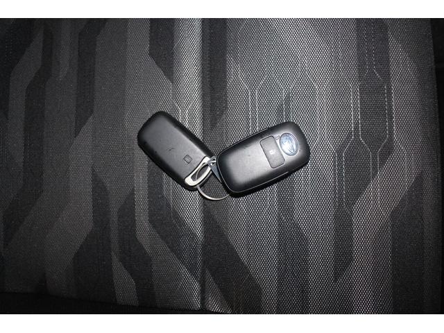 G. (車内 消臭・抗菌 処理済) スマートキー 純正アルミホイール オート格納式ドアミラー 運転席・助手席シートヒーター コーナーセンサー 衝突被害軽減システム(19枚目)