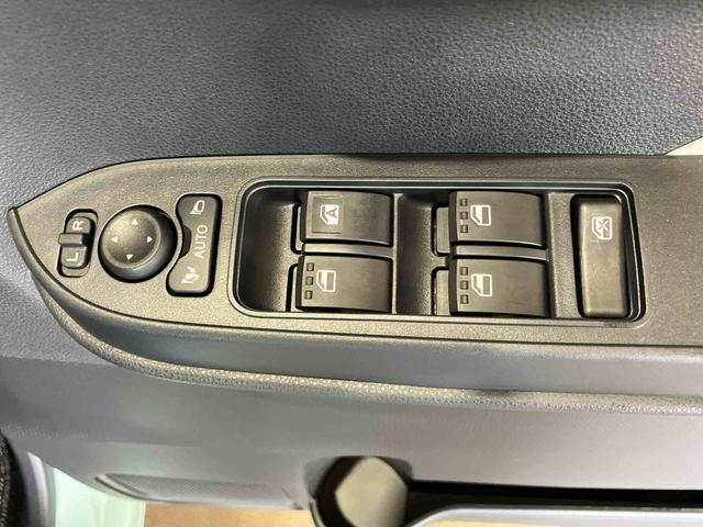 タント X (車内 消臭・抗菌 処理済) 衝突被害軽減システム 4WD 片側パワースライドドア バックカメラ キーフリーシステム(21枚目)