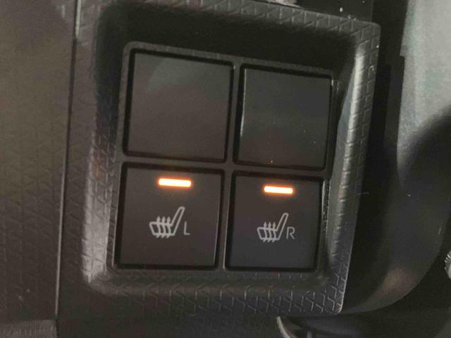 タント カスタムRS (車内 消臭・抗菌 処理済) 衝突被害軽減システム 4WD 両側パワースライドドア ナビ パノラマモニター アルミホイール キーフリーシステム(18枚目)