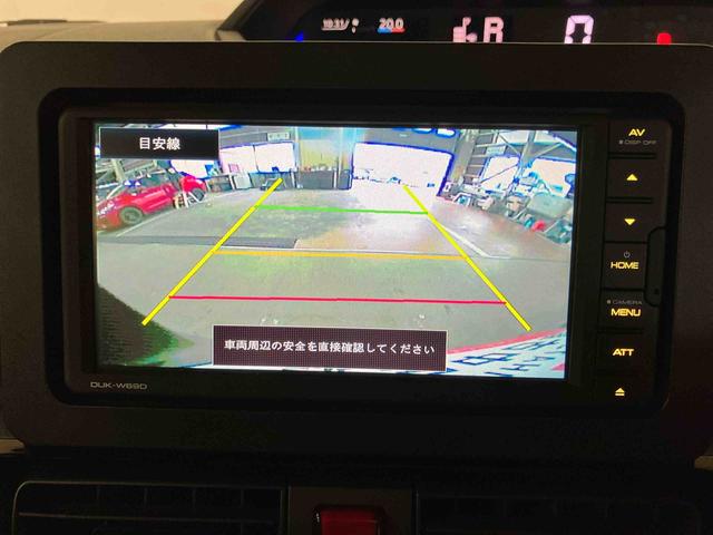 タント カスタムＸスタイルセレクション　（車内　消臭・抗菌　処理済）　衝突被害軽減システム　４ＷＤ　バックカメラ　アルミホイール　キーフリーシステム（15枚目）