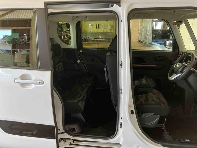 タント ファンクロスターボ　（車内　消臭・抗菌　処理済）　衝突被害軽減システム　両側パワースライドドア　バックカメラ　アルミホイール　キーフリーシステム（10枚目）