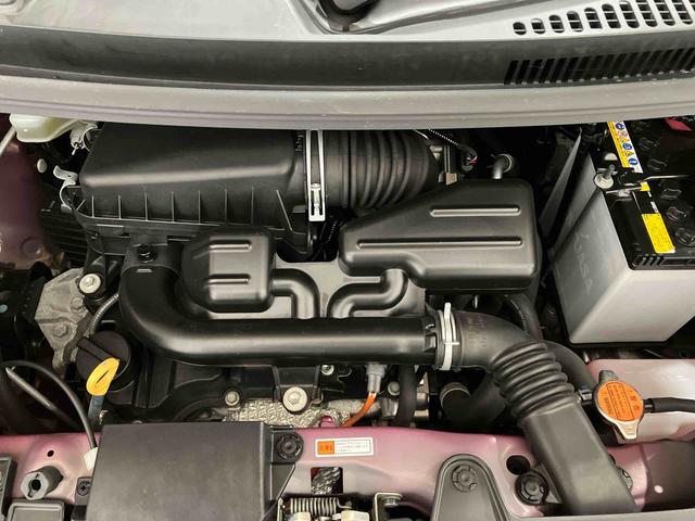 タント カスタムXセレクション (車内 消臭・抗菌 処理済) 衝突被害軽減システム 4WD 両側パワースライドドア ナビ パノラマモニター アルミホイール キーフリーシステム(6枚目)