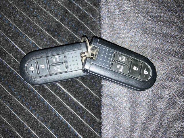 タント カスタムRS SAIII (車内 消臭・抗菌 処理済) 衝突被害軽減システム 両側パワースライドドア ナビ バックカメラ アルミホイール キーフリーシステム(19枚目)