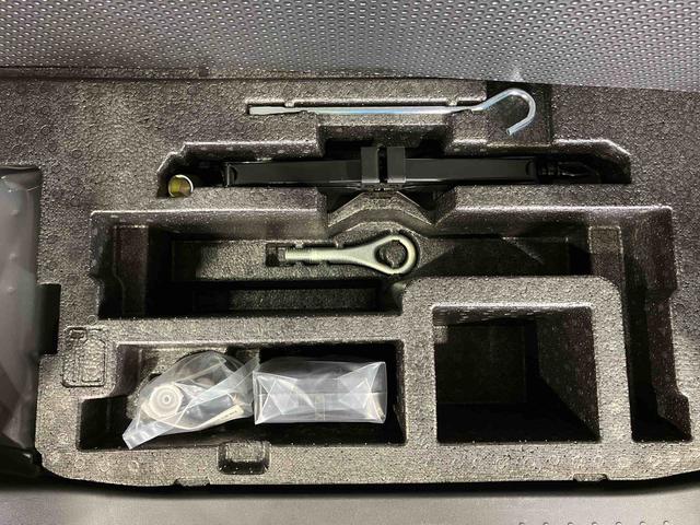 タント カスタムRS SAIII (車内 消臭・抗菌 処理済) 衝突被害軽減システム 両側パワースライドドア ナビ バックカメラ アルミホイール キーフリーシステム(21枚目)