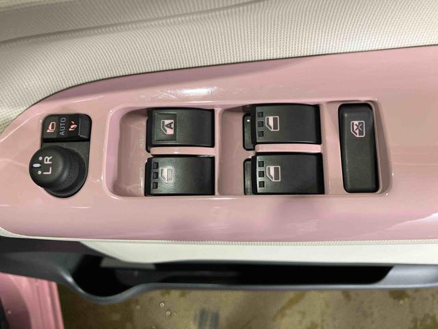 ムーヴキャンバス Ｇメイクアップリミテッド　ＳＡＩＩＩ　（車内　消臭・抗菌　処理済）　衝突被害軽減システム　４ＷＤ　両側パワースライドドア　ナビ　パノラマモニター　キーフリーシステム（20枚目）