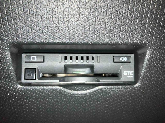 タント カスタムXセレクション (車内 消臭・抗菌 処理済) 衝突被害軽減システム 両側パワースライドドア ナビ バックカメラ アルミホイール キーフリーシステム(19枚目)