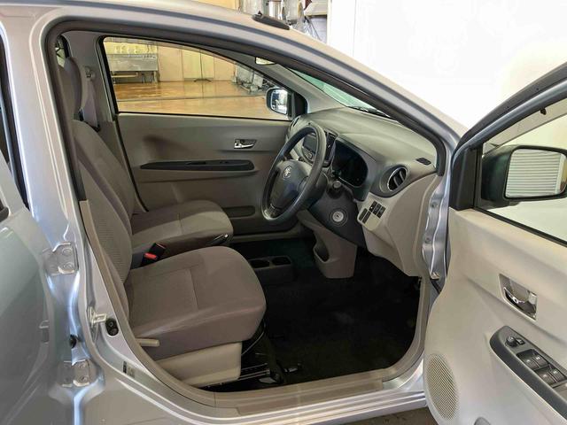 ピクシスエポック X (車内 消臭・抗菌 処理済) ナビ バックカメラ アルミホイール キーレスエントリー(9枚目)