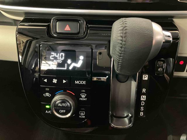 ムーヴキャンバス ＧブラックアクセントＶＳ　ＳＡＩＩＩ　（車内　消臭・抗菌　処理済）　衝突被害軽減システム　両側パワースライドドア　ナビ　パノラマモニター　キーフリーシステム（16枚目）