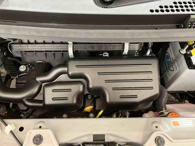 ムーヴキャンバス GブラックインテリアVS SAIII (車内 消臭・抗菌 処理済) 衝突被害軽減システム 両側パワースライドドア ナビ パノラマモニター キーフリーシステム(6枚目)