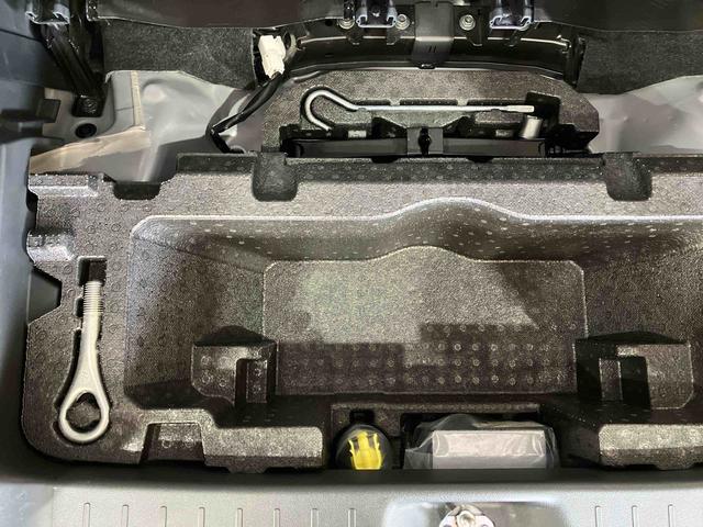 ムーヴキャンバス GブラックインテリアVS SAIII (車内 消臭・抗菌 処理済) 衝突被害軽減システム 両側パワースライドドア ナビ パノラマモニター キーフリーシステム(22枚目)