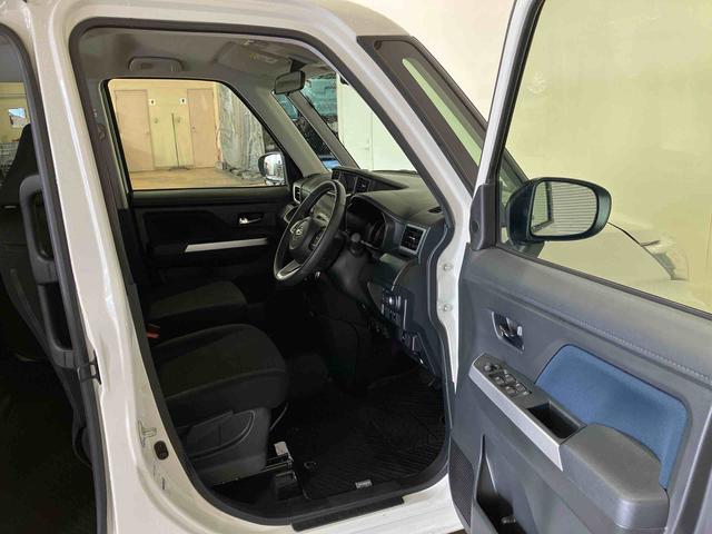 トール カスタムG (車内 消臭・抗菌 処理済) 衝突被害軽減システム 4WD 両側パワースライドドア アダプティブクルーズコントロール ナビ バックカメラ アルミホイール キーフリーシステム(9枚目)