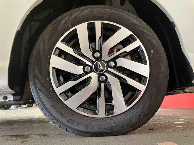 トール カスタムG (車内 消臭・抗菌 処理済) 衝突被害軽減システム 4WD 両側パワースライドドア アダプティブクルーズコントロール ナビ バックカメラ アルミホイール キーフリーシステム(19枚目)