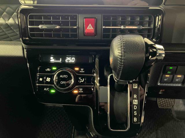 タント カスタムRSセレクション (車内 消臭・抗菌 処理済) 衝突被害軽減システム 4WD 両側パワースライドドア アダプティブクルーズコントロール ナビ パノラマモニター アルミホイール キーフリーシステム(16枚目)