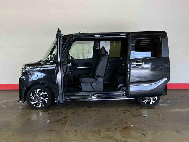 タント カスタムX (車内 消臭・抗菌 処理済) 衝突被害軽減システム 両側パワースライドドア バックカメラ アルミホイール キーフリーシステム(5枚目)