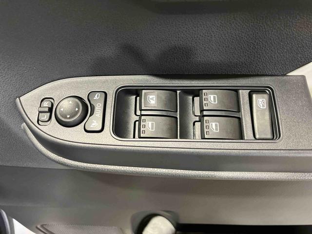 タント X (車内 消臭・抗菌 処理済) 衝突被害軽減システム 4WD 片側パワースライドドア バックカメラ キーフリーシステム(21枚目)