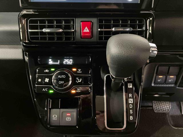 タント カスタムX (車内 消臭・抗菌 処理済) 衝突被害軽減システム 4WD 両側パワースライドドア バックカメラ アルミホイール キーフリーシステム(16枚目)