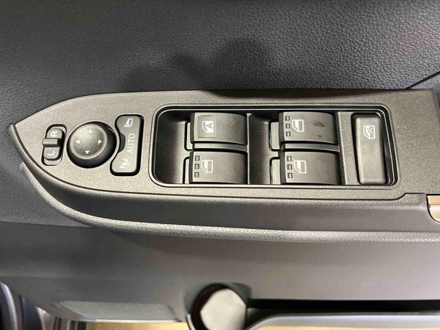 タント カスタムX (車内 消臭・抗菌 処理済) 衝突被害軽減システム 4WD 両側パワースライドドア バックカメラ アルミホイール キーフリーシステム(21枚目)