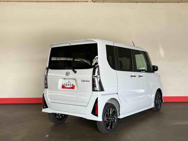 タント カスタムX (車内 消臭・抗菌 処理済) 衝突被害軽減システム 4WD バックカメラ アルミホイール キーフリーシステム(2枚目)