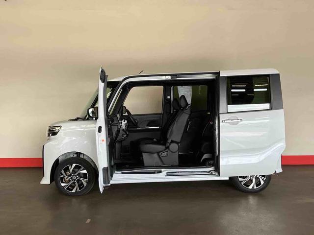 タント カスタムX (車内 消臭・抗菌 処理済) 衝突被害軽減システム 4WD バックカメラ アルミホイール キーフリーシステム(5枚目)