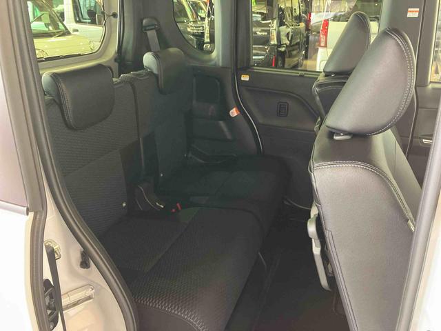 タント カスタムX (車内 消臭・抗菌 処理済) 衝突被害軽減システム 4WD バックカメラ アルミホイール キーフリーシステム(10枚目)