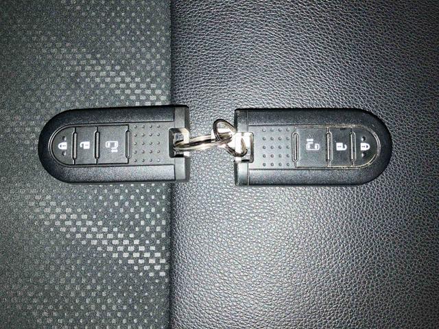 タント カスタムX トップエディションSAIII (車内 消臭・抗菌 処理済) 衝突被害軽減システム 片側パワースライドドア ナビ バックカメラ アルミホイール キーフリーシステム(19枚目)