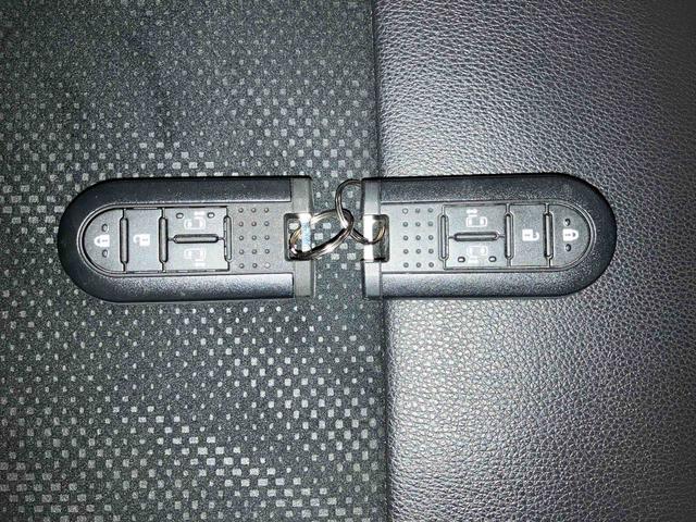 タント カスタムRS トップエディションリミテッドSAIII (車内 消臭・抗菌 処理済) 衝突被害軽減システム 4WD 両側パワースライドドア ナビ パノラマモニター アルミホイール キーフリーシステム(20枚目)