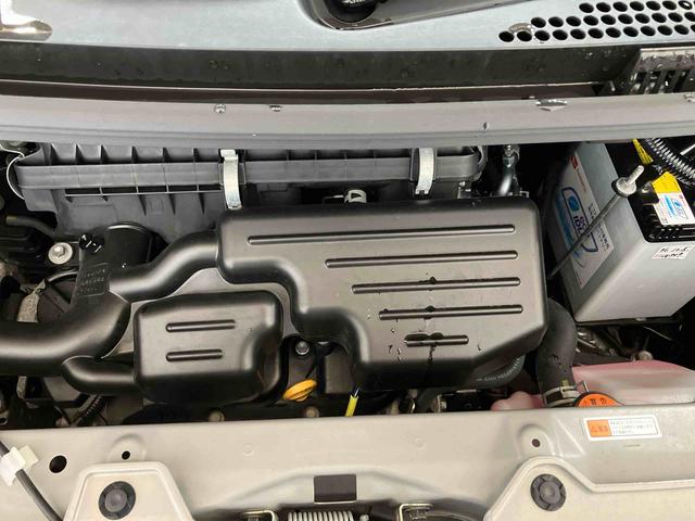 ムーヴキャンバス Gメイクアップリミテッド SAIII (車内 消臭・抗菌 処理済) 衝突被害軽減システム ナビ パノラマモニター アルミホイール キーフリーシステム(6枚目)