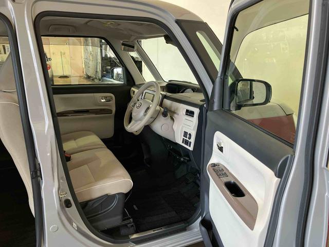 ムーヴキャンバス Gメイクアップリミテッド SAIII (車内 消臭・抗菌 処理済) 衝突被害軽減システム ナビ パノラマモニター アルミホイール キーフリーシステム(9枚目)