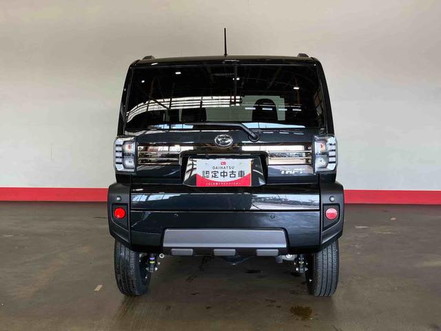 タフト Ｇターボ　ダーククロムベンチャー　（車内　消臭・抗菌　処理済）　衝突被害軽減システム　４ＷＤ　アダプティブクルーズコントロール　ナビ　バックカメラ　アルミホイール　キーフリーシステム（4枚目）