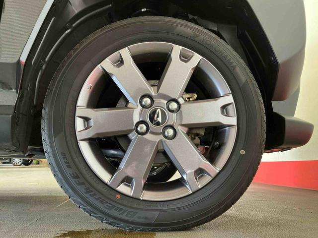 タフト Ｇターボ　ダーククロムベンチャー　（車内　消臭・抗菌　処理済）　衝突被害軽減システム　４ＷＤ　アダプティブクルーズコントロール　ナビ　バックカメラ　アルミホイール　キーフリーシステム（19枚目）