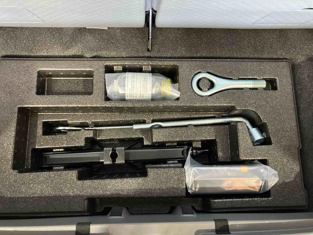 タフト Ｇターボ　ダーククロムベンチャー　（車内　消臭・抗菌　処理済）　衝突被害軽減システム　４ＷＤ　アダプティブクルーズコントロール　ナビ　バックカメラ　アルミホイール　キーフリーシステム（22枚目）