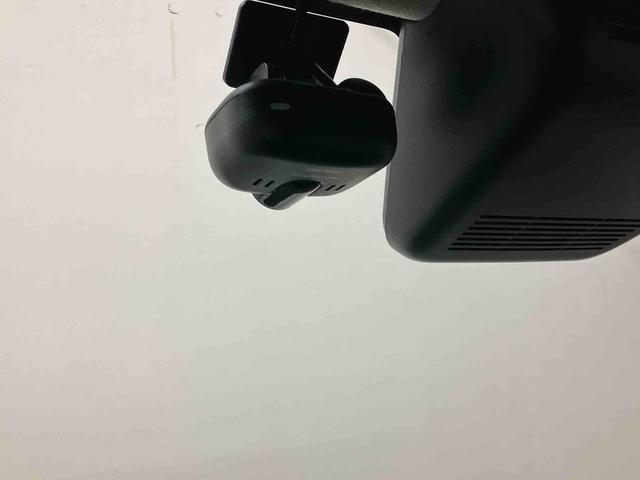 ムーヴキャンバス Xメイクアップリミテッド SAIII (車内 消臭・抗菌 処理済) 衝突被害軽減システム 4WD 両側パワースライドドア ナビ パノラマモニター キーフリーシステム(16枚目)