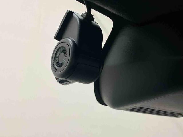 タント カスタムRSセレクション (車内 消臭・抗菌 処理済) 衝突被害軽減システム 4WD 両側パワースライドドア アダプティブクルーズコントロール ナビ パノラマモニター アルミホイール キーフリーシステム(16枚目)