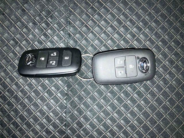 タント カスタムＲＳセレクション　（車内　消臭・抗菌　処理済）　衝突被害軽減システム　４ＷＤ　両側パワースライドドア　ナビ　パノラマモニター　アダプティブクルーズコントロール　アルミホイール　キーフリーシステム（21枚目）