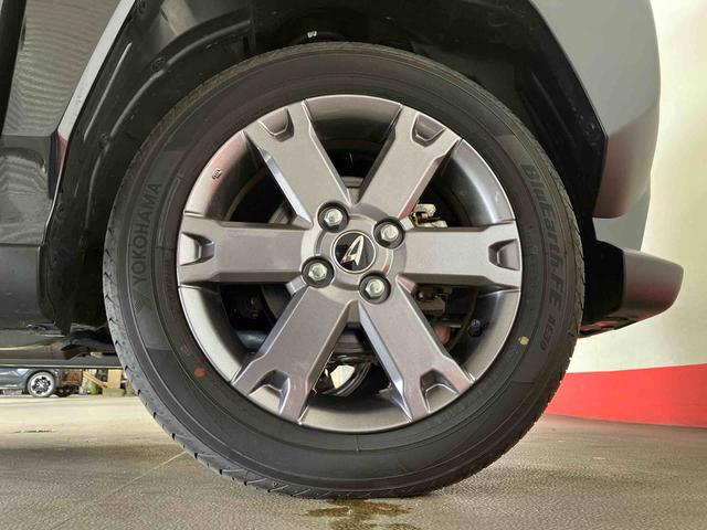 タフト Ｇ　ダーククロムベンチャー　（車内　消臭・抗菌　処理済）　衝突被害軽減システム　４ＷＤ　バックカメラ　アルミホイール　キーフリーシステム（18枚目）