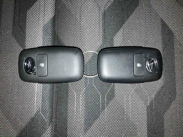 タフト Ｇ　ダーククロムベンチャー　（車内　消臭・抗菌　処理済）　衝突被害軽減システム　４ＷＤ　バックカメラ　アルミホイール　キーフリーシステム（19枚目）