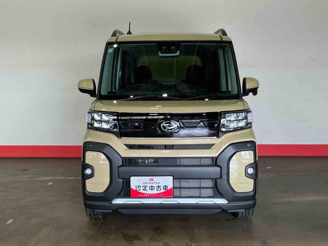 タント ファンクロス (車内 消臭・抗菌 処理済) 衝突被害軽減システム 4WD 両側パワースライドドア バックカメラ アルミホイール キーフリーシステム(3枚目)