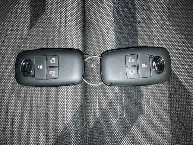 タント ファンクロス (車内 消臭・抗菌 処理済) 衝突被害軽減システム 4WD 両側パワースライドドア バックカメラ アルミホイール キーフリーシステム(20枚目)